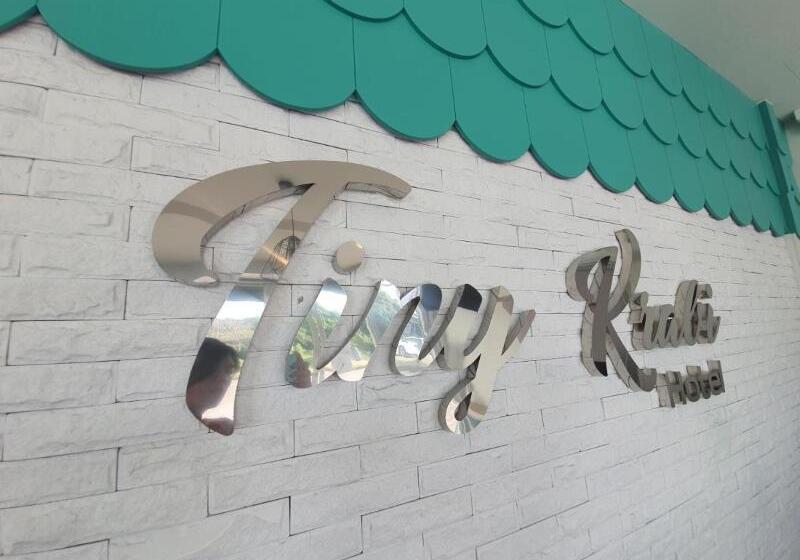 هتل Tiny Krabi
