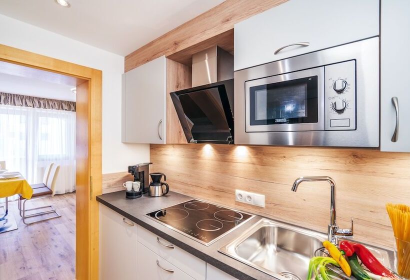 پانسیون Aliona Apart