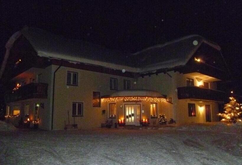 مبيت وإفطار Gästehaus Kloibergütl
