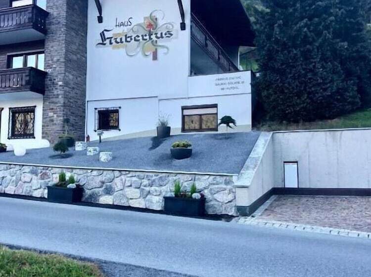 Bed and Breakfast Haus Hubertus Wintersaison Und Sommersaison