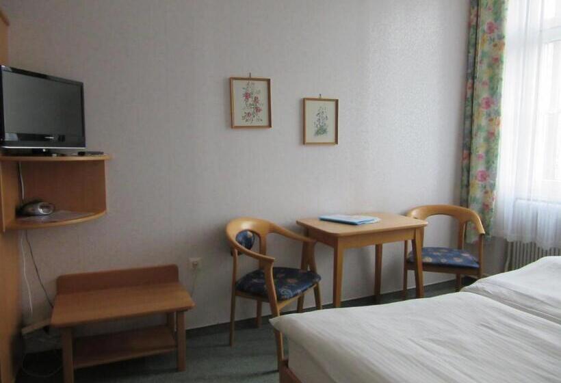 민박 Waldpension Mück
