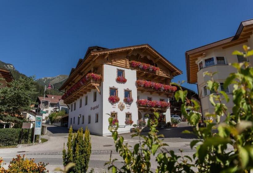 Отель Bruggerhof