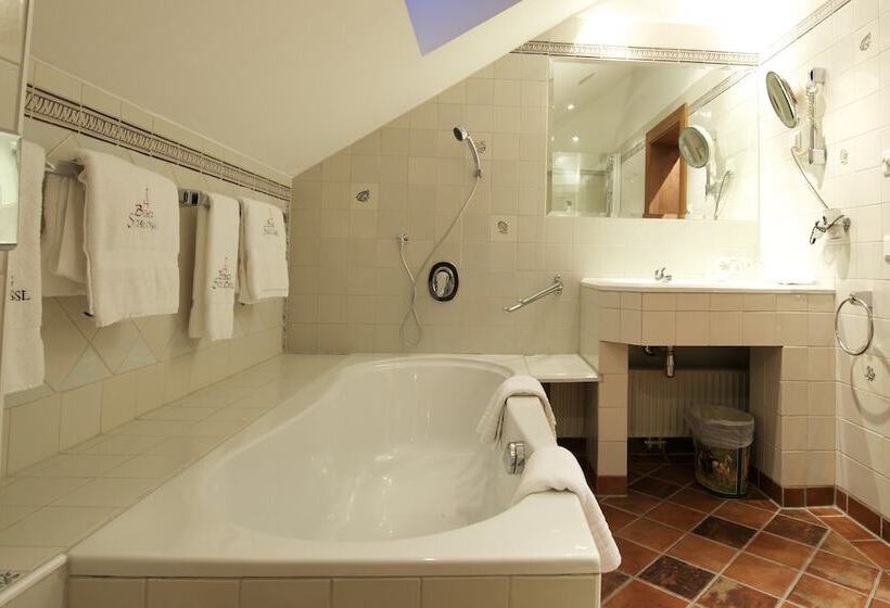 هتل Das Bergschlössl   Very Special