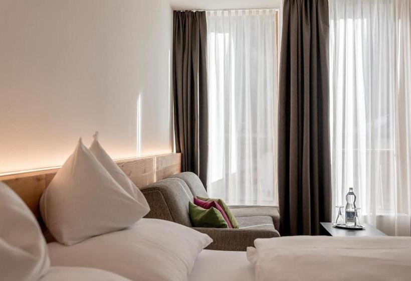 Die Berge Lifestyle Hotel Sölden