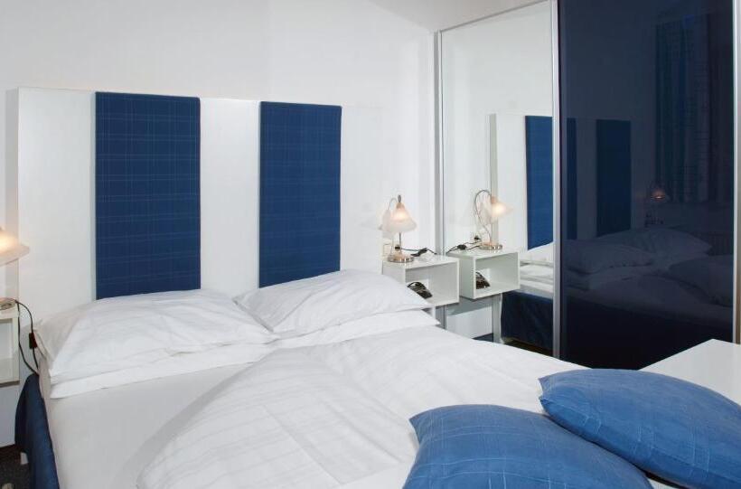 هتل Garni Elisabeth