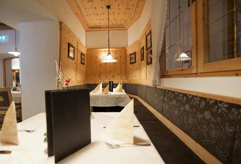 هتل Gasthof Zum Goldenen Löwen