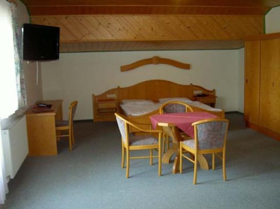 تختخواب و صبحانه Pension Asingerhof