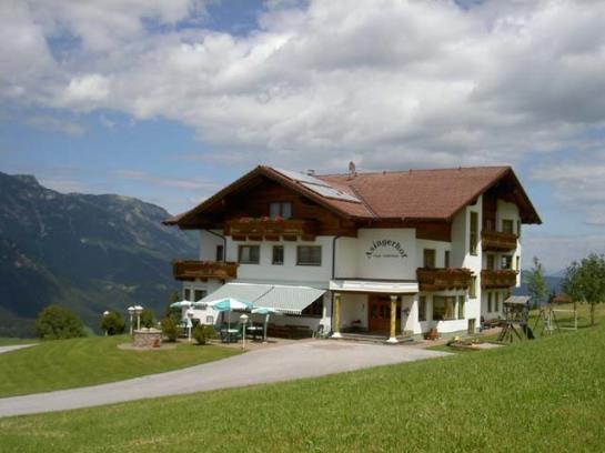 تختخواب و صبحانه Pension Asingerhof