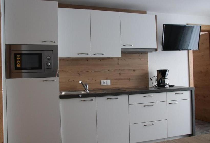 Отель Apartments Seerhof