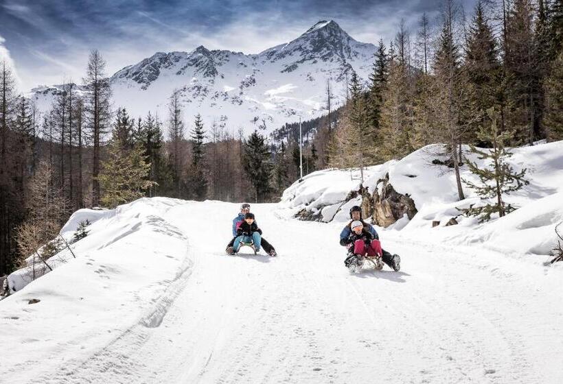 هتل The Secret Sölden