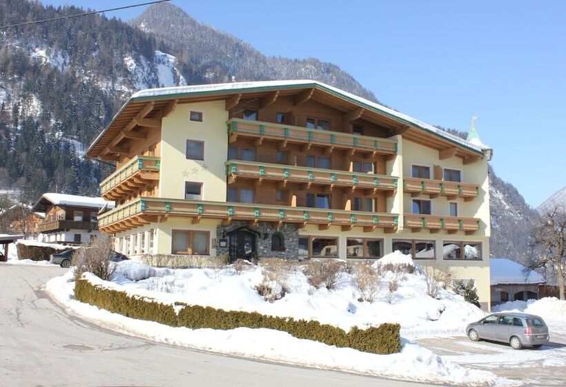 ペンション Gasthof Jäger Zillertal