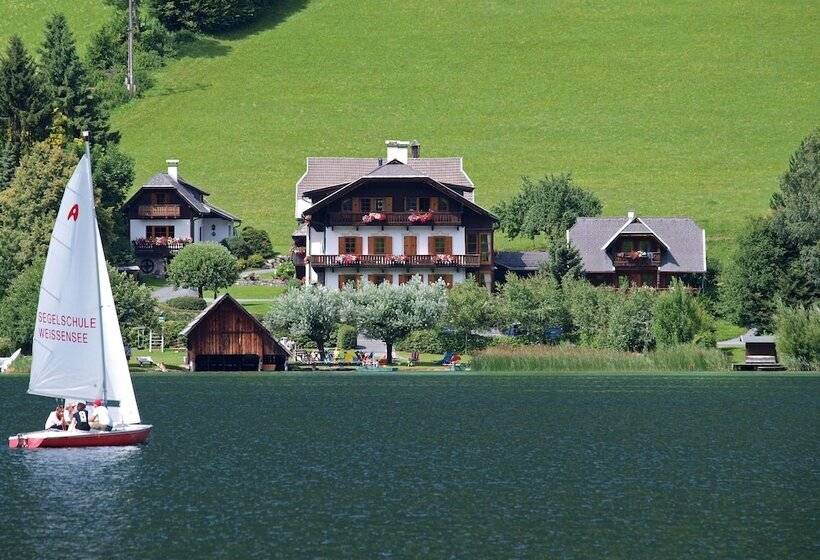ベッドアンドブレックファースト Ferienhof Obergasser & Pension Bergblick