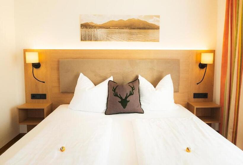 مبيت وإفطار Frühstückspension Huber