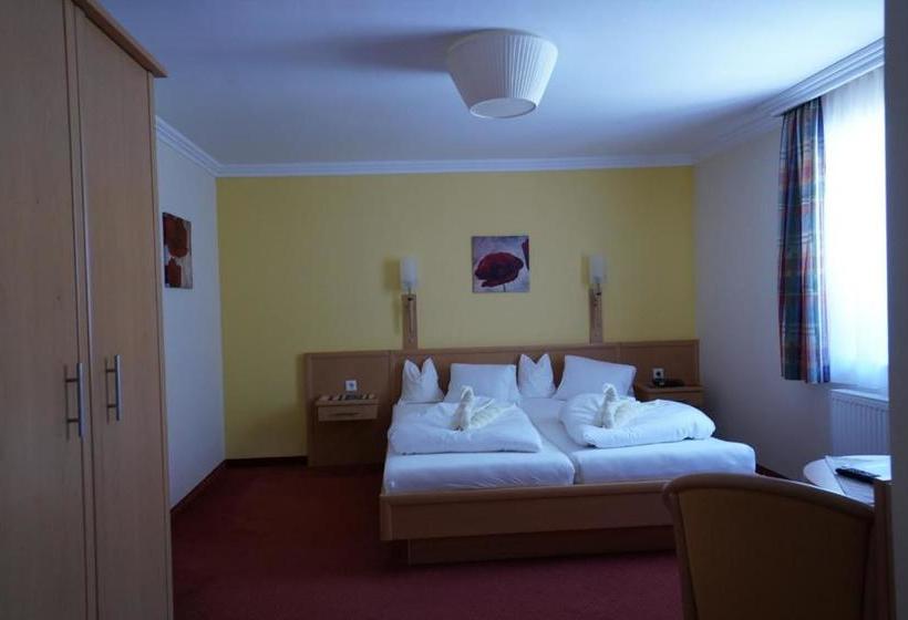 مبيت وإفطار Pension Lindenhof