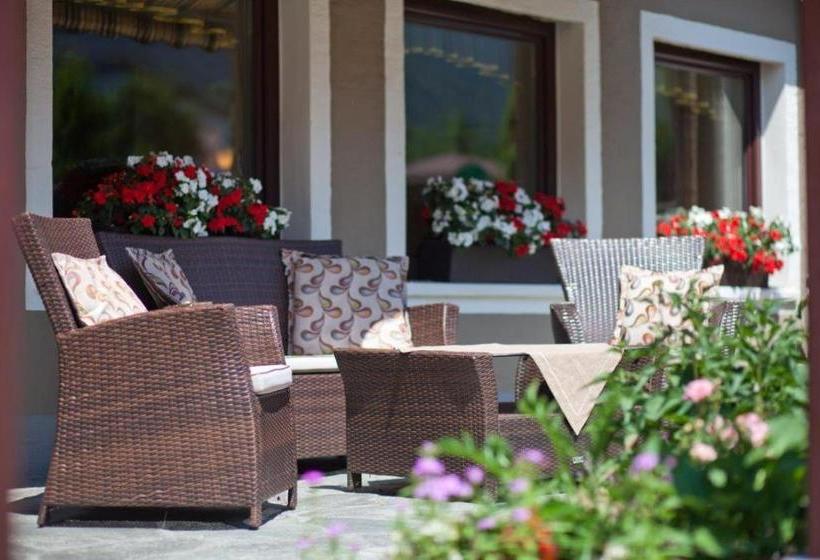 مبيت وإفطار Pension Schierl