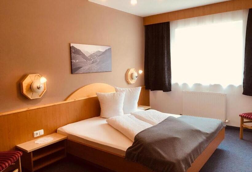 Berghotel Almrausch