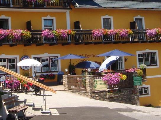 住宿加早餐  Gasthof Pension Kirchenwirt