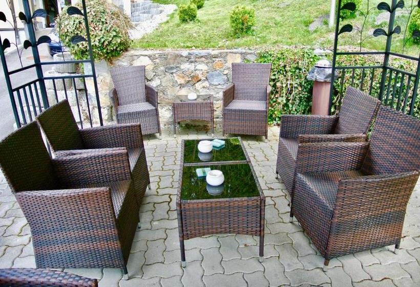 Отель Gösser Bachgasslhof    Bed And Breakfast    Apartments