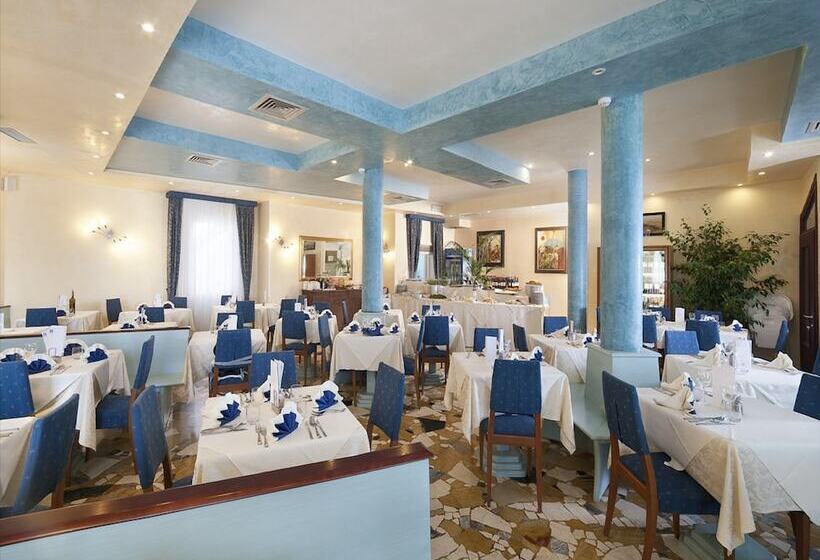 בית מלון כפרי Karinzia