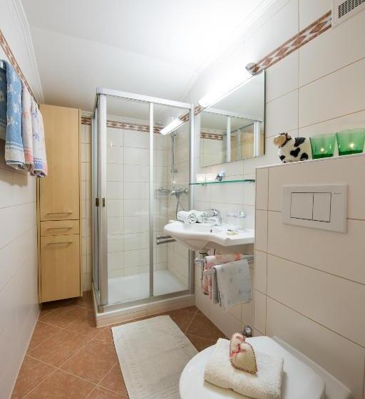 هتل Zittrauerhof   Urlaub Am Bauernhof Gastein