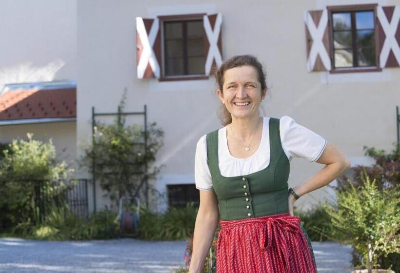 ホテル Landsitz Pichlschloss