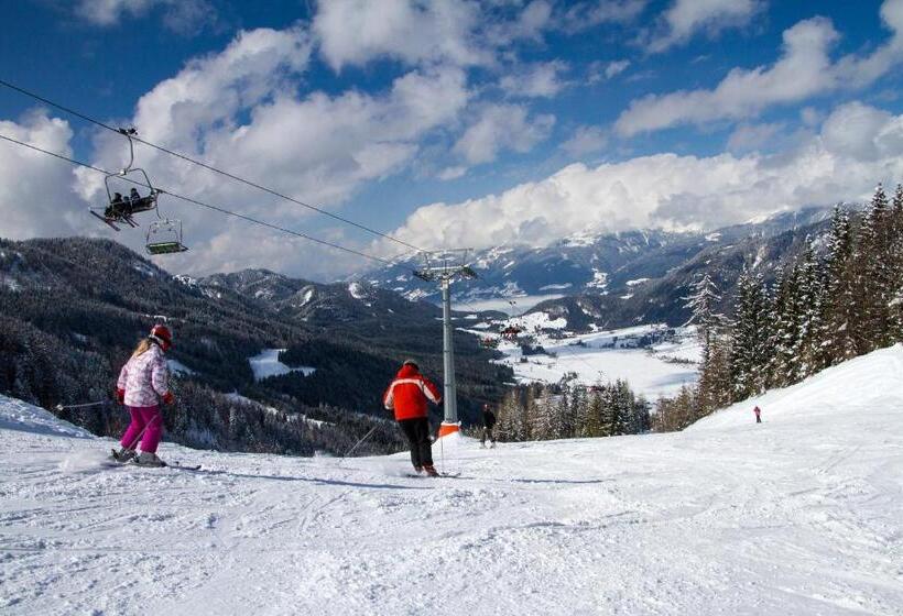 בית מלון כפרי Nagglerhof Am Weissensee