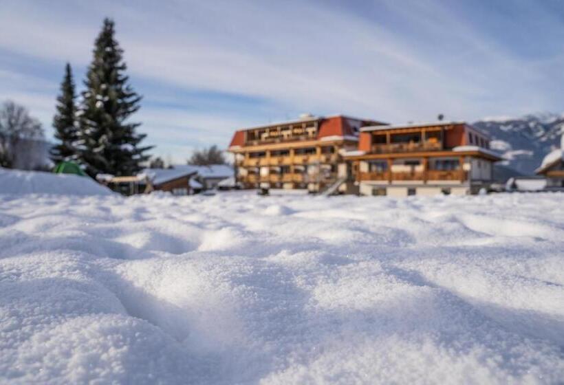 בית מלון כפרי Reischach