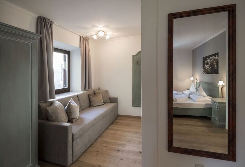 هتل Schloss Plars Wine & Suites