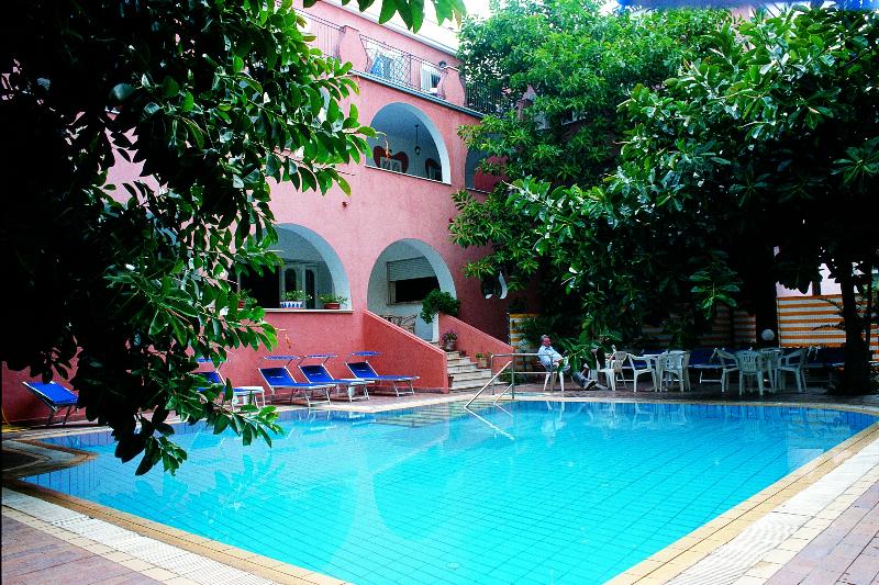 هتل Terme Oriente   Beach & Spa