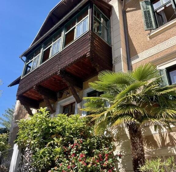בית מלון כפרי Villa Parkschlössl