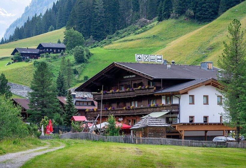 ペンション Alpengasthof Zollwirt