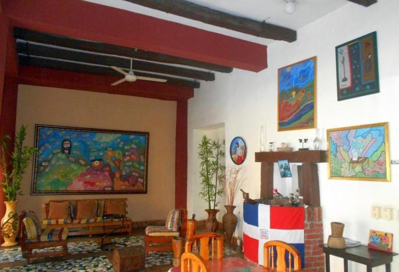 Aparthotel Condo-parque & Venus Bar