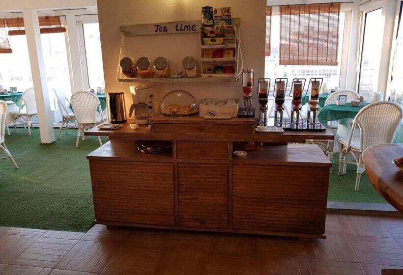 هتل Bella 'mbriana