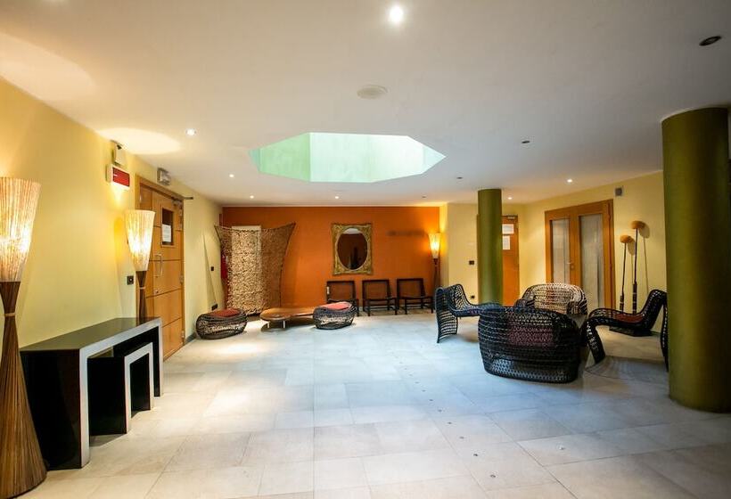 هتل Design Oberosler