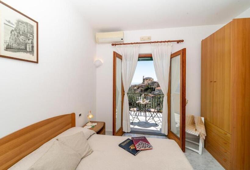 هتل Le Nereidi B&b