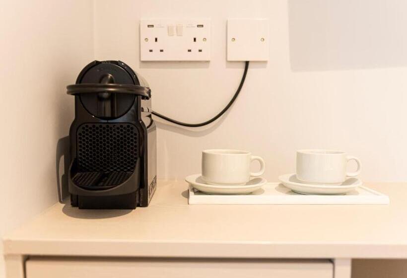 호텔 Nox West Hampstead