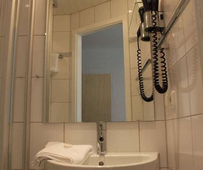 בית מלון כפרי Occam