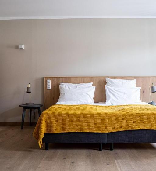 בית מלון כפרי Stadthaus