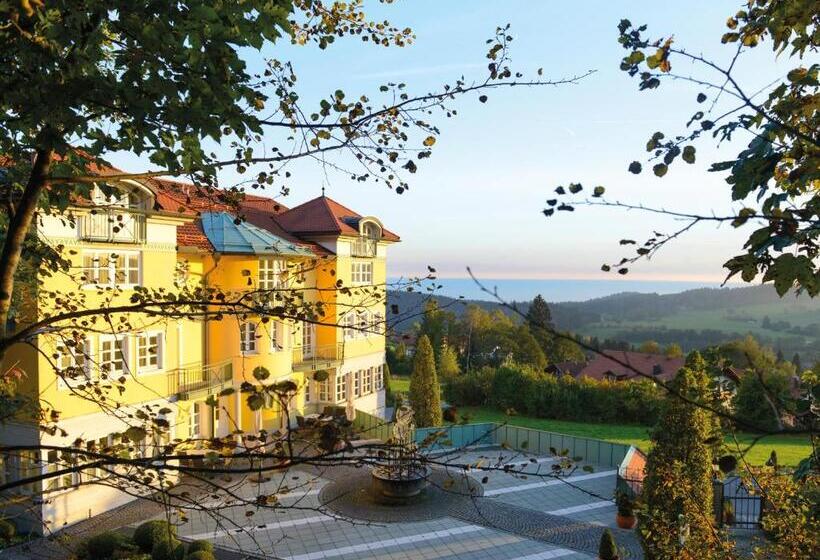 ホテル Angerhof Sport  U. Wellness