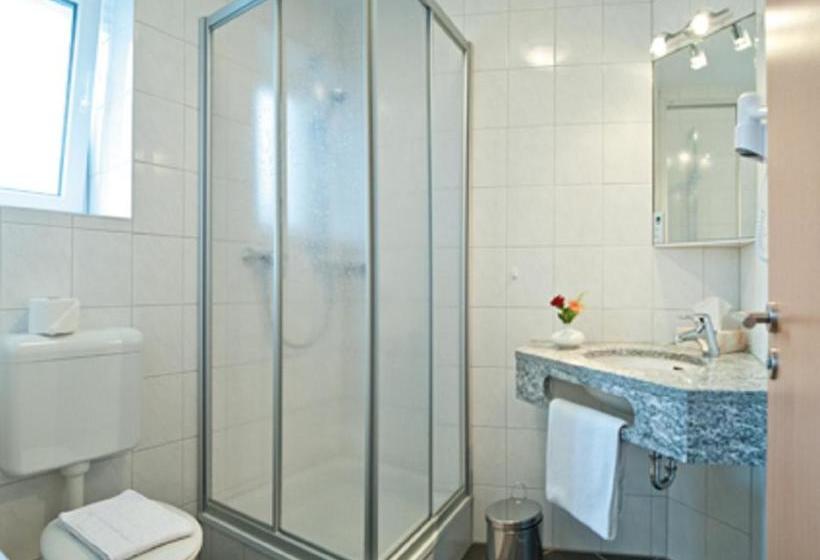 בית מלון כפרי Beuss