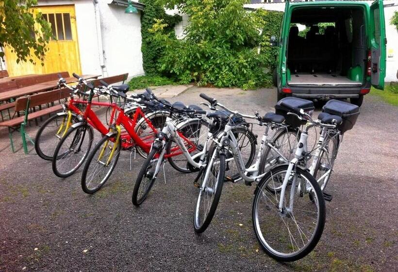 酒店 Garni Am Thüringer Kloßtheater