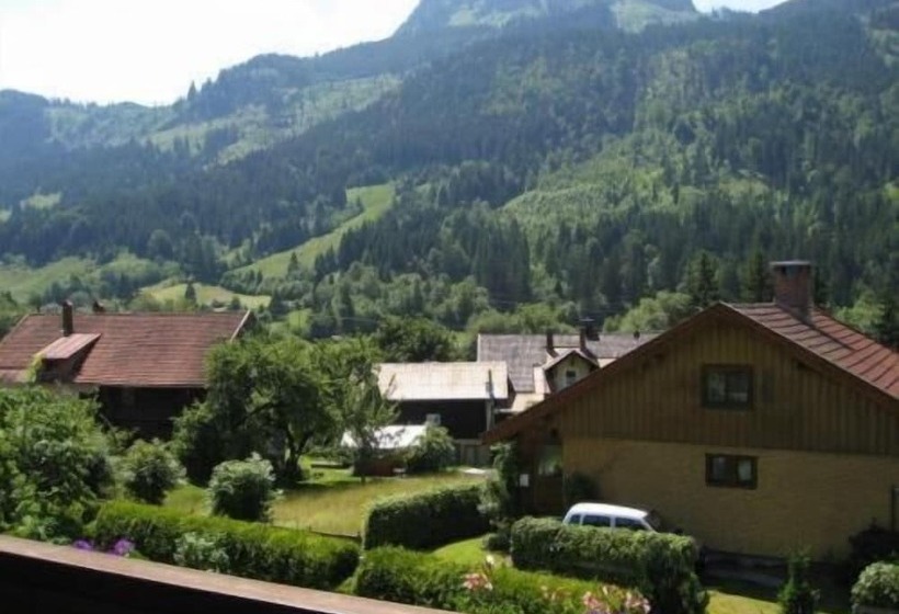 هتل Garni Malerwinkl
