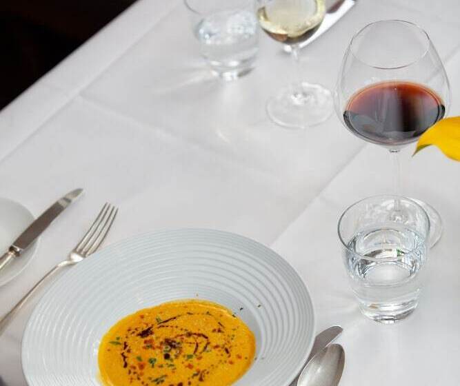 호텔 Kronenschlosschen