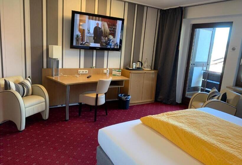 فندق Pension Berghaus Sieben