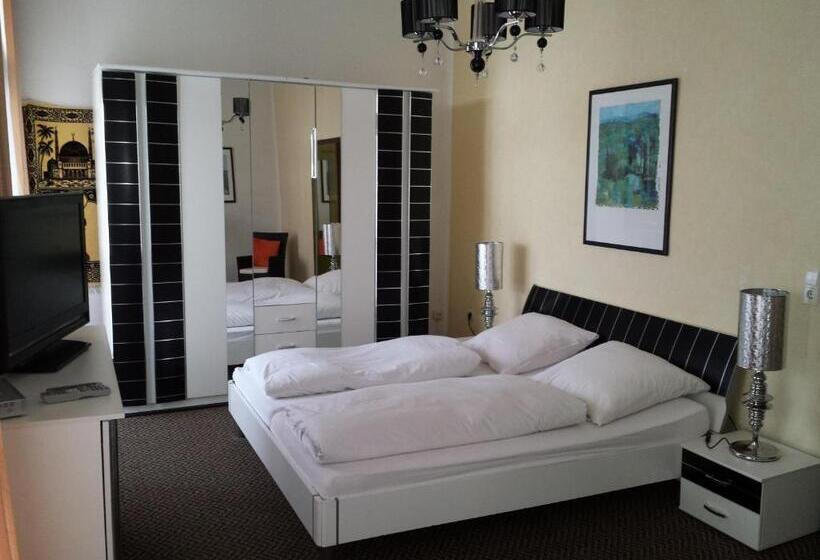 فندق Pension Waldeck