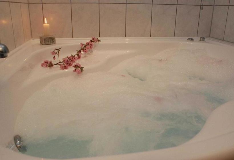 호텔 Pferdezentrum Edersee