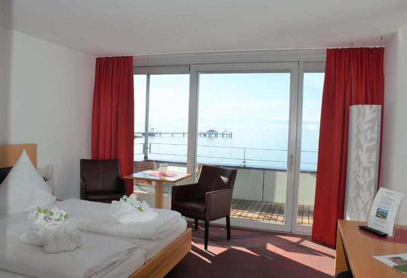 ホテル Strandhaus Eberle