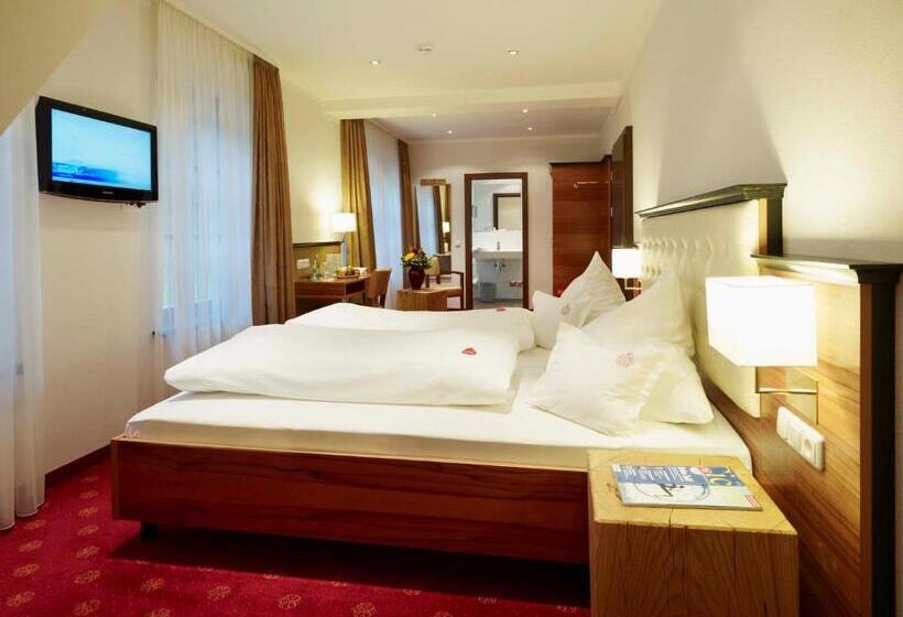 Naturhotel Rügers Forstgut