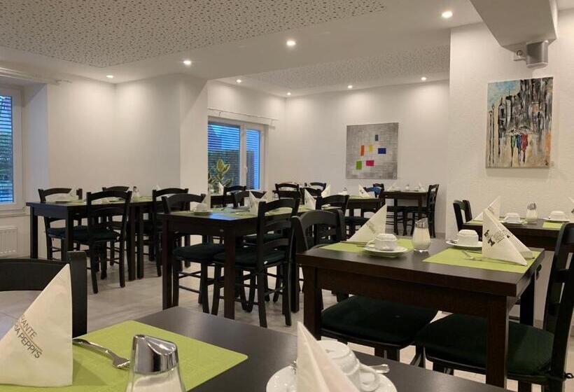 پانسیون Gästehaus Gisela