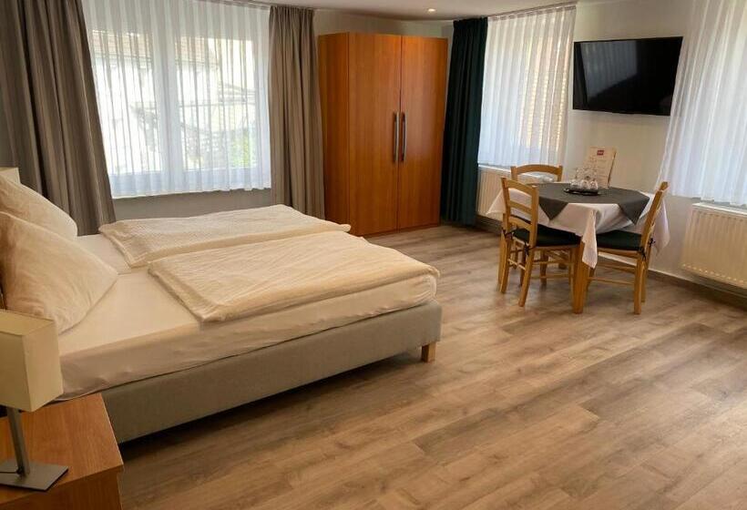 پانسیون Gästehaus Gisela